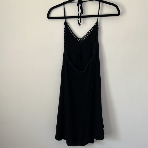 Don’t Ask Why flowy Lace Halter Neck Dress - Picture 3 of 7